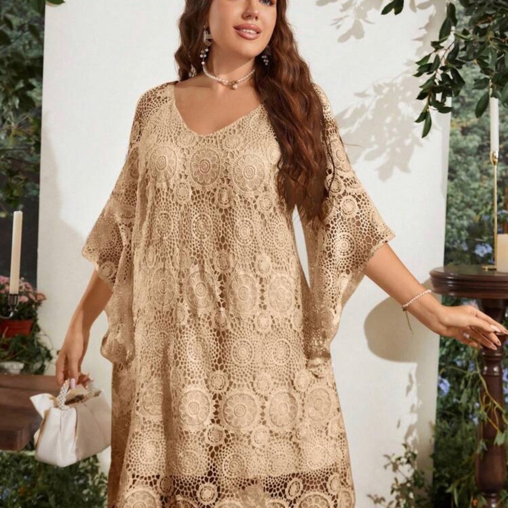 Embroidery Dress - Picture 4 of 5
